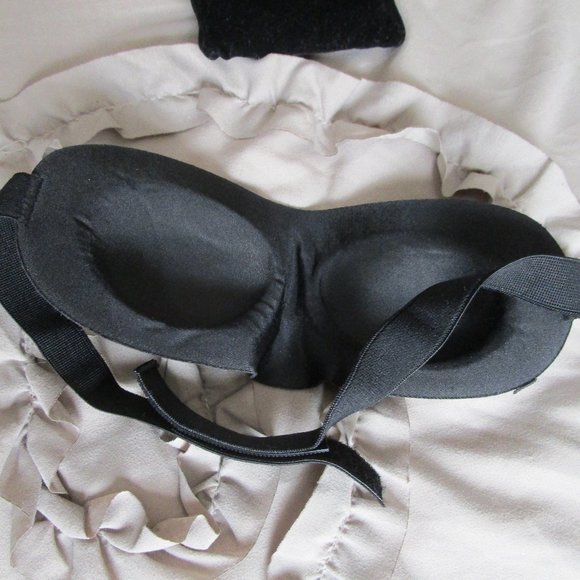 no eye pressure sleep mask - Picture 2 of 3